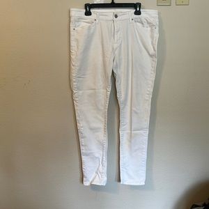 Levi’s skinny 711 white jeans